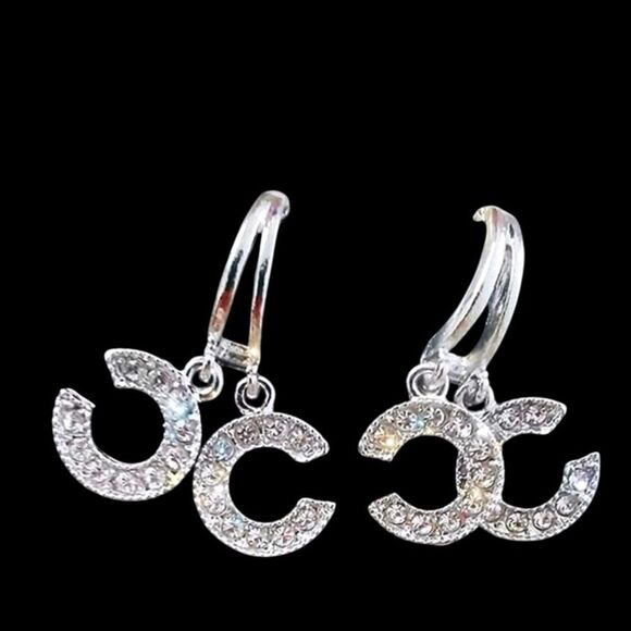 FASHION JEWELRY Rhinestone Delicate CC Dangle Posts - NWT - Picture 2 of 2
